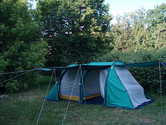 Палатки кемпинговые с одной спальней